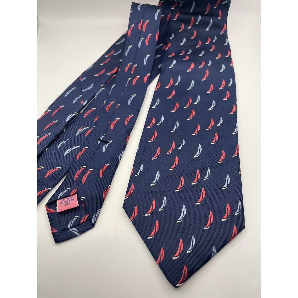 Vineyard Vines Mens Navy Blue Silk Sailboat Nautical Martha's Vineyard Necktie
